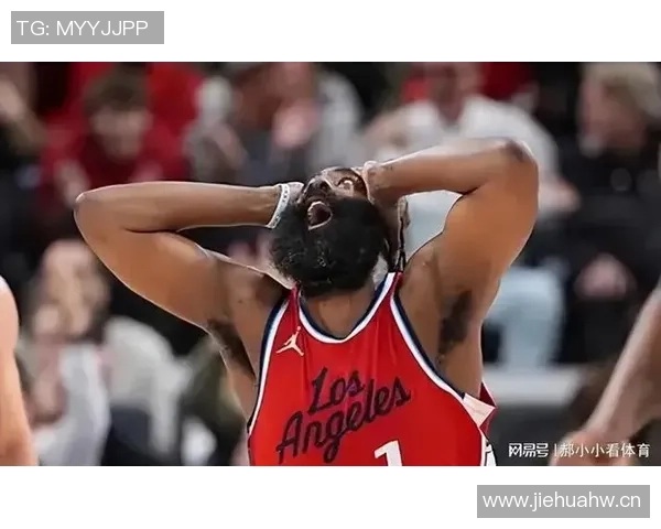 哈登感慨约翰郝即将获得硕士学位自己却未完成大学学业